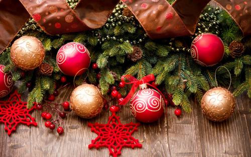 Red And Brown Christmas Decorations Desktop Wallpaper