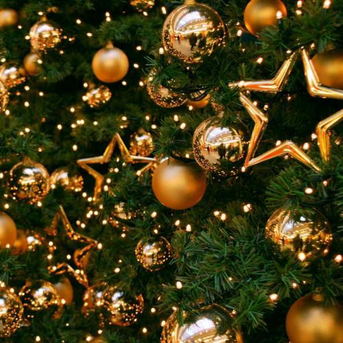tree decorations balloons stars gold new year christmas holiday 36463 2048x2048